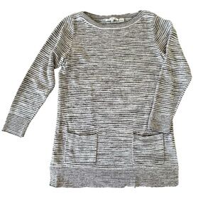 Eight Eight Eight tunic length pullover size M